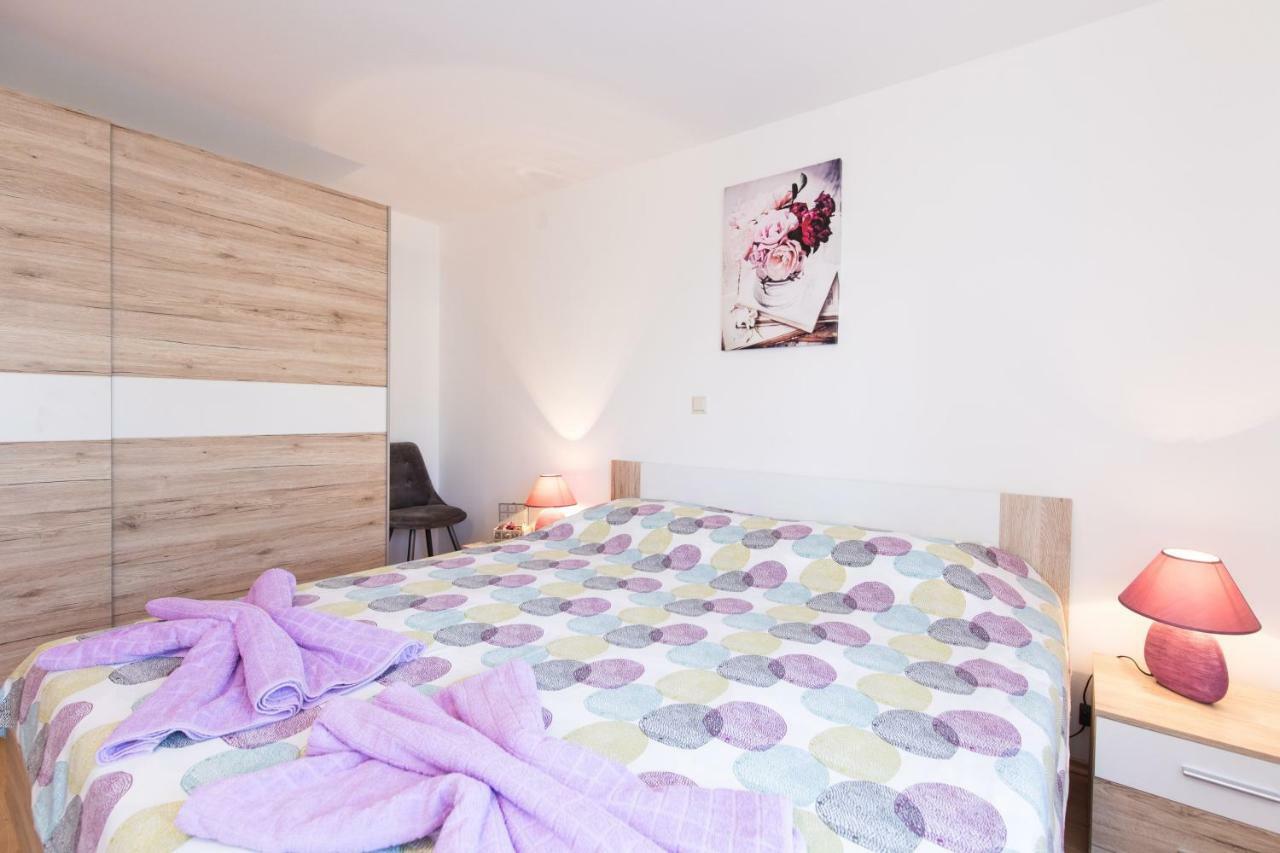 Apartment Adrijana Vrbnik Εξωτερικό φωτογραφία