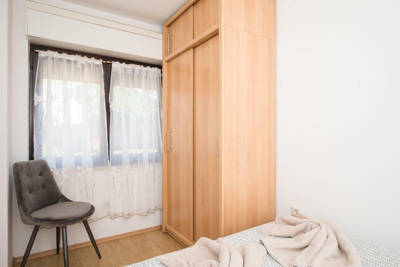 Apartment Adrijana Vrbnik Εξωτερικό φωτογραφία